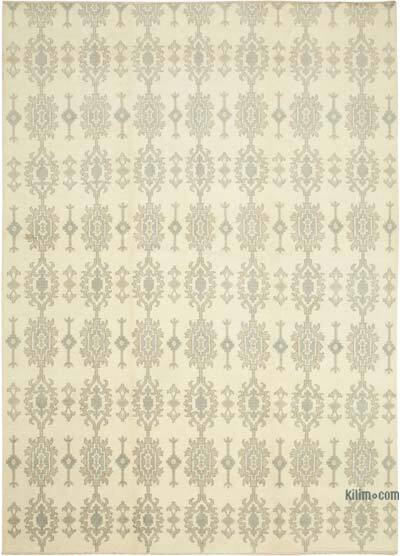 New Hand-Knotted Rug - 9' 11" x 13' 9" (119" x 165")