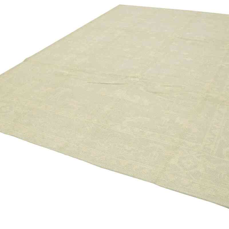 New Hand-Knotted Rug - 8' 11" x 12'  (107" x 144") - K0062328