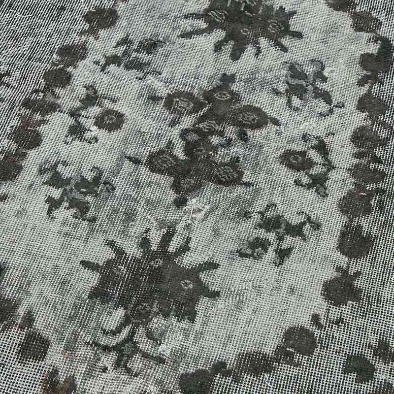 Grey Hand Carved Over-Dyed Rug - 5' 5" x 9' 10" (65" x 118") - K0062440