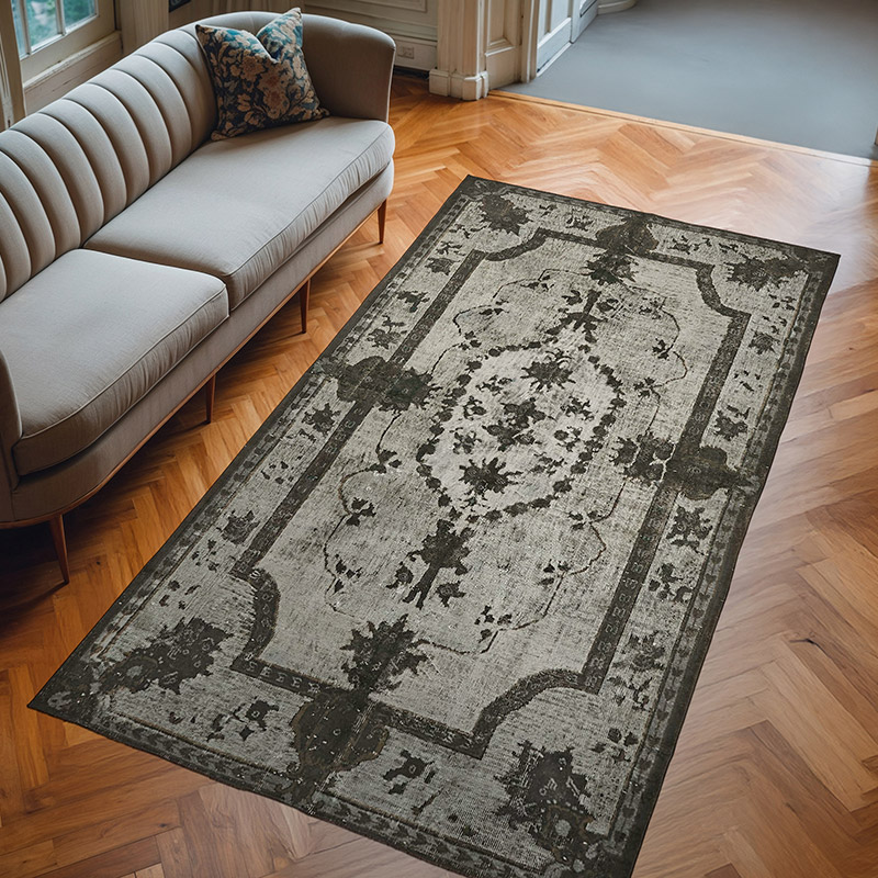 Gray Hand Carved Over-Dyed Rug - 5' 5" x 9' 10" (65" x 118") - K0062440