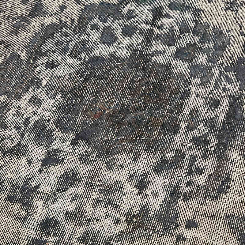 Hand Carved Over-Dyed Rug - 5' 5" x 8' 8" (65" x 104") - K0062472