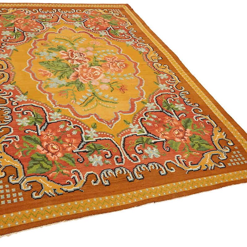 Vintage Handwoven Moldovan Kilim Rug - 6' 7" x 9' 9" (79" x 117") - K0062603