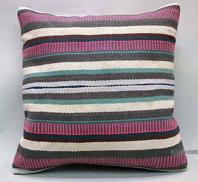 Kilim Pillow Cover - 1' 8" x 1' 8" (20" x 20")