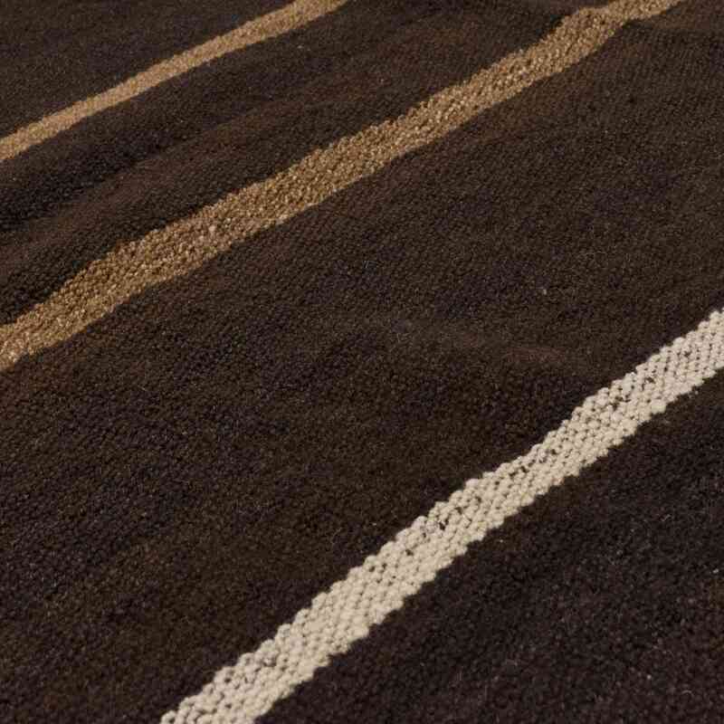 Vintage Anatolian Kilim Rug - 4' 7" x 6' 1" (55" x 73") - K0063083