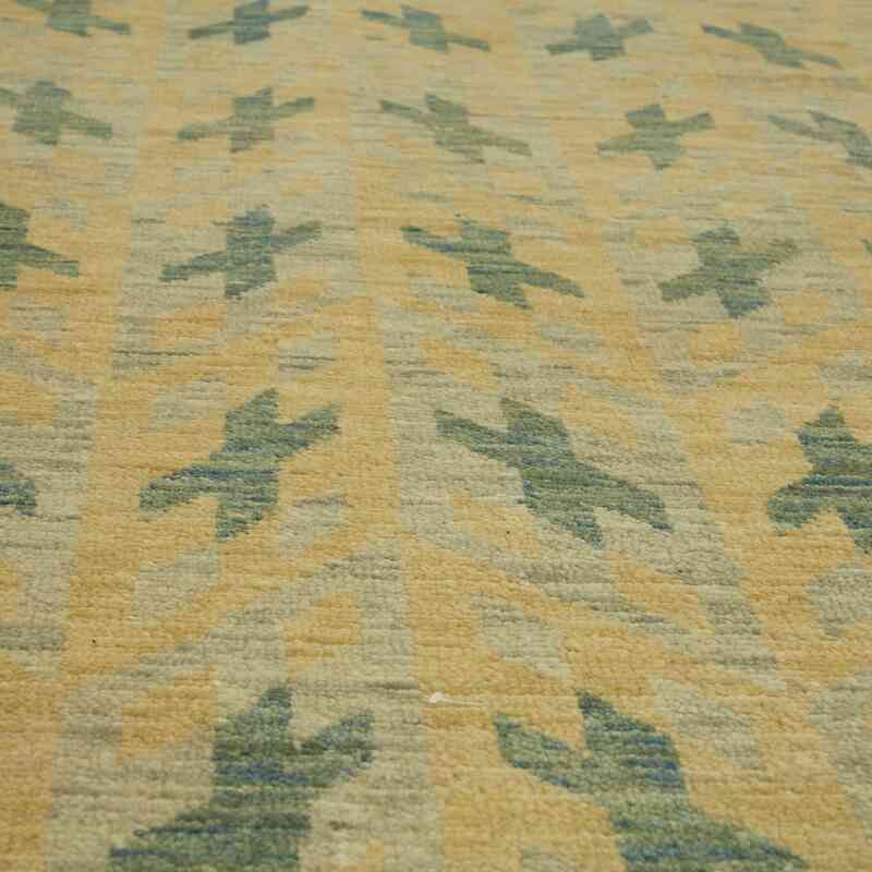 New Hand-Knotted Rug - 8' 2" x 10'  (98" x 120") - K0063746