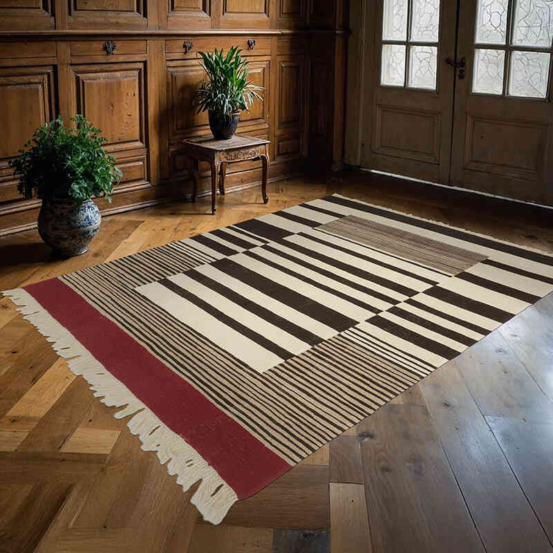New Handwoven Turkish Kilim Rug - 5' 11" x 7' 7" (71" x 91") - K0064423