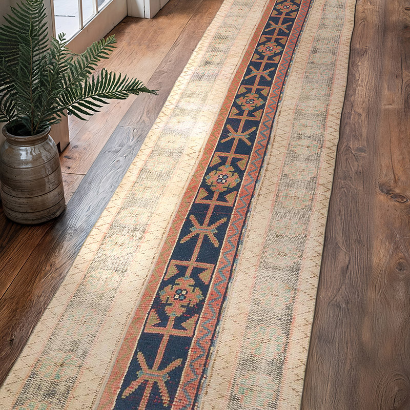 Vintage Turkish Hand-Knotted Runner - 2' 4" x 10' 10" (28" x 130") - K0064626