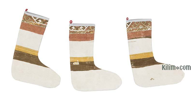 Set of 3 Christmas Stockings - K0065034