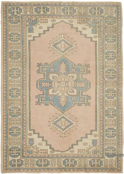 Vintage Turkish Hand-Knotted Rug - 5' 4" x 7' 5" (64" x 89")