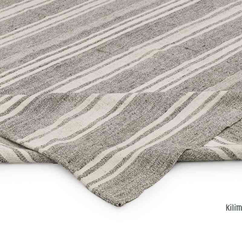 Vintage Anatolian Kilim Rug - 7' 1" x 8' 7" (85" x 103") - K0065280