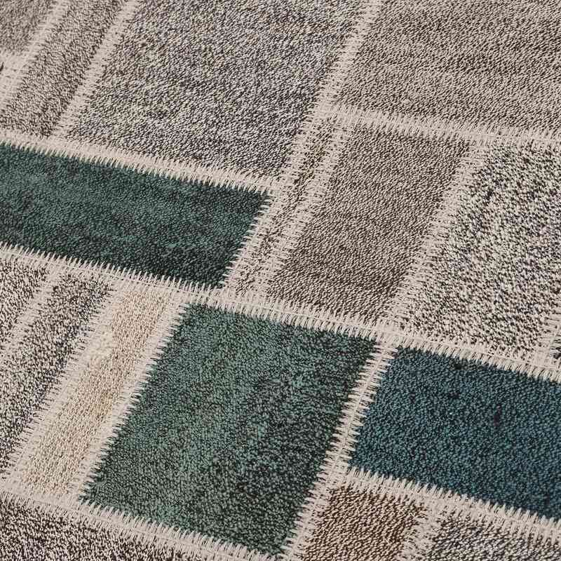 Patchwork Kilim Rug - 6' 11" x 9' 9" (83" x 117") - K0065803