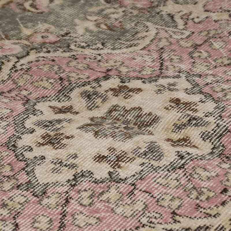 Vintage Turkish Hand-Knotted Rug - 5' 5" x 9' 5" (65" x 113") - K0066201