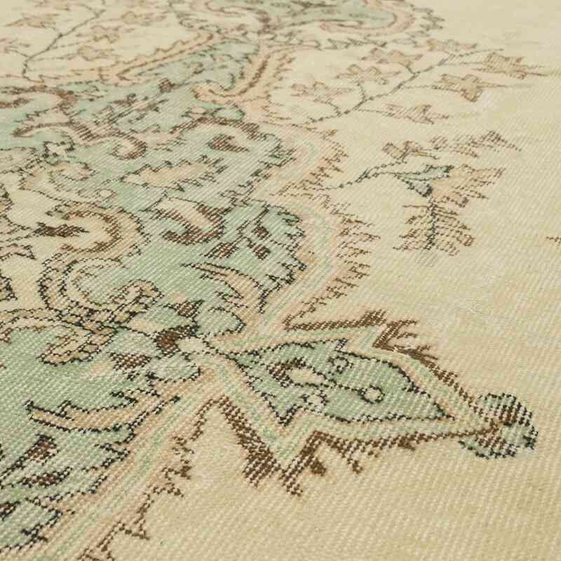 Vintage Turkish Hand-Knotted Rug - 5' 9" x 9' 10" (69" x 118") - K0066228