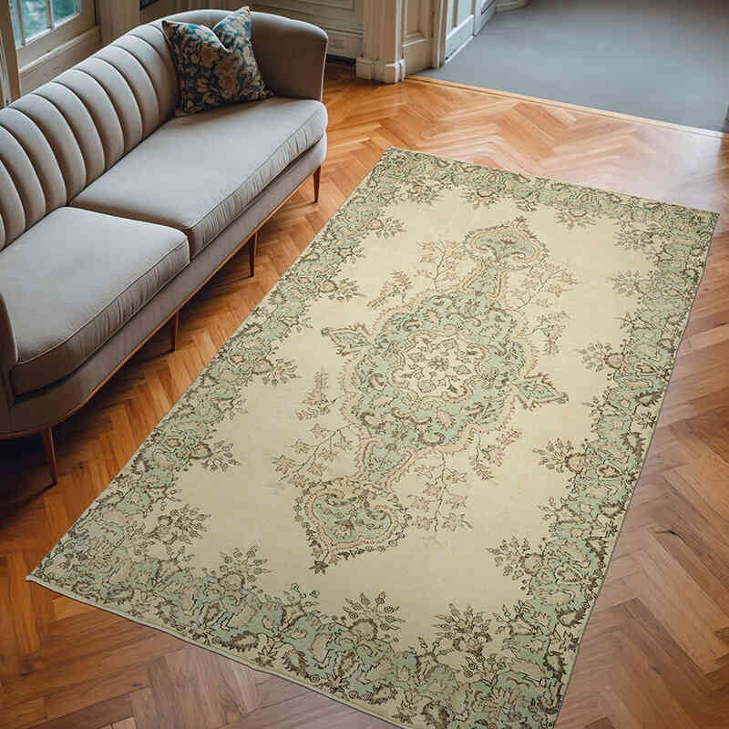 Vintage Turkish Hand-Knotted Rug - 5' 9" x 9' 10" (69" x 118") - K0066228