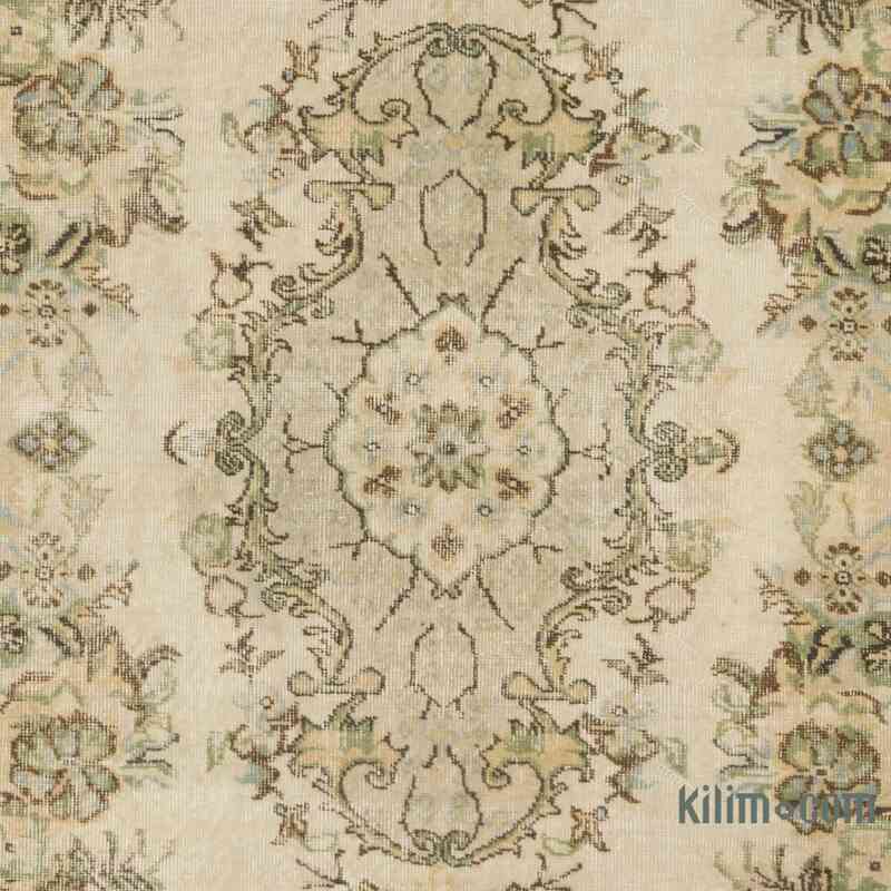 Vintage Turkish Hand-Knotted Rug - 5' 7" x 9' 7" (67" x 115") - K0066295