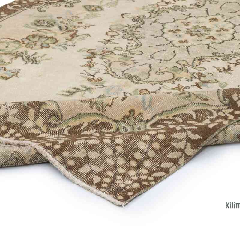 Vintage Turkish Hand-Knotted Rug - 5' 7" x 9' 7" (67" x 115") - K0066295
