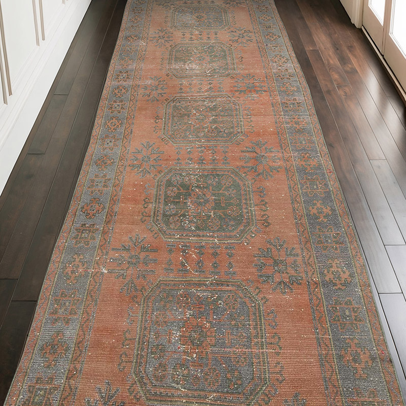 Vintage Turkish Hand-Knotted Runner - 4' 3" x 10' 6" (51" x 126") - K0066598