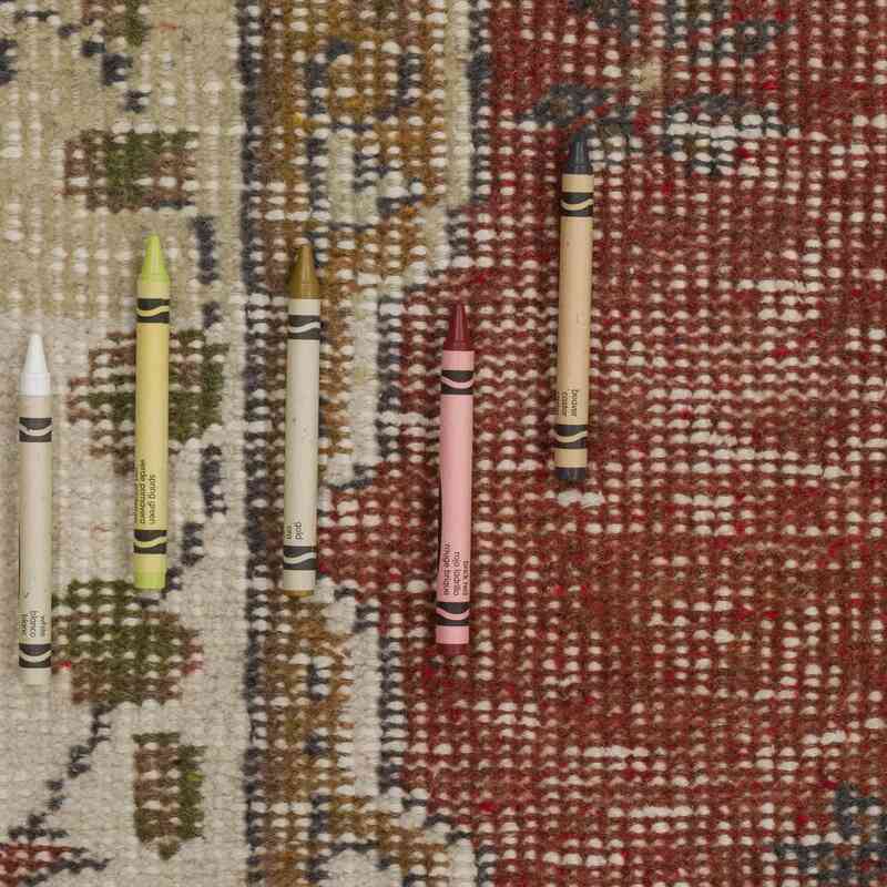 Vintage Turkish Hand-Knotted Rug - 5' 8" x 9' 4" (68" x 112") - K0066610