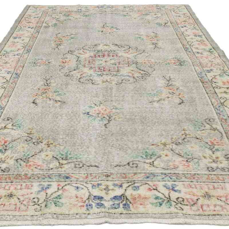 Vintage Turkish Hand-Knotted Rug - 5' 9" x 9' 4" (69" x 112") - K0066809