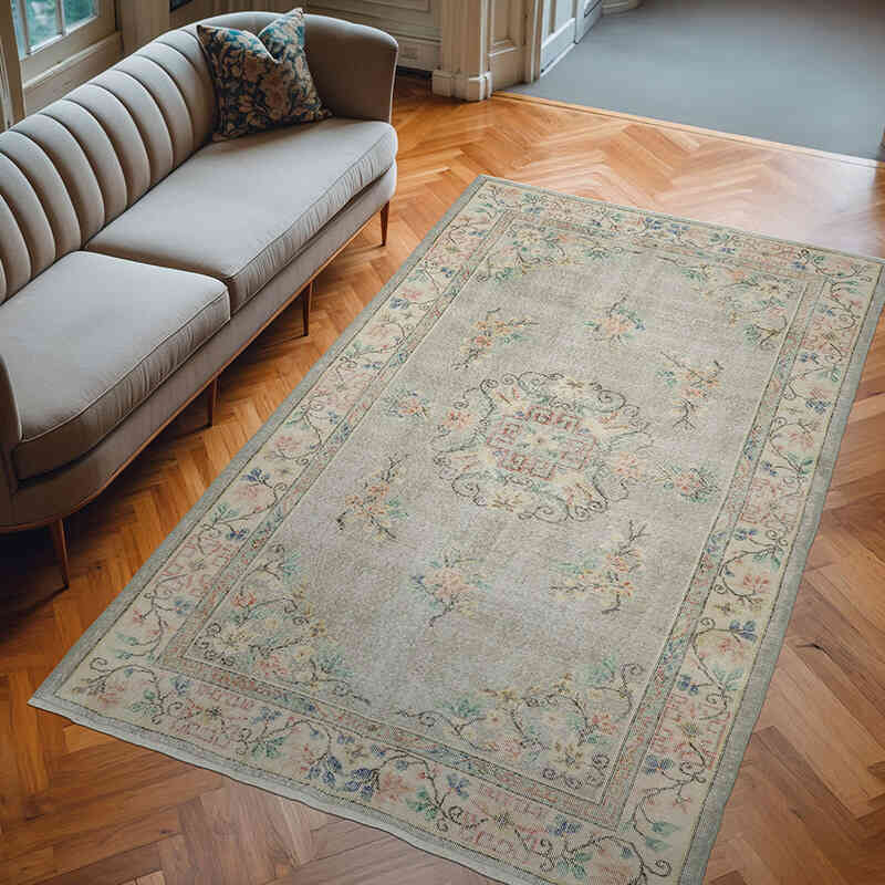 Vintage Turkish Hand-Knotted Rug - 5' 9" x 9' 4" (69" x 112") - K0066809