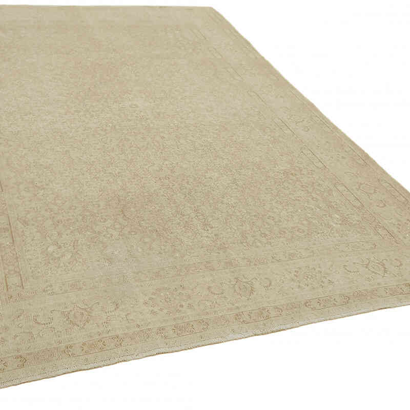 Vintage Hand-Knotted Oriental Rug - 6' 11" x 9' 5" (83" x 113") - K0066955