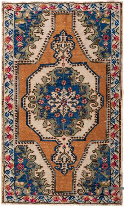 Vintage Turkish Hand-Knotted Rug - 4' 5" x 7' 4" (53" x 88")