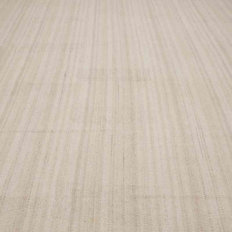 Yeni Kök Boya El Dokuma Kilim - 327 cm x 403 cm - K0067574