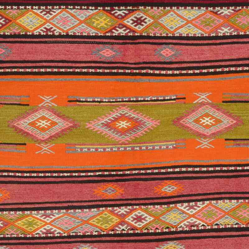 Vintage Sivas Kilim Rug - 5' 1" x 6' 8" (61" x 80") - K0067592