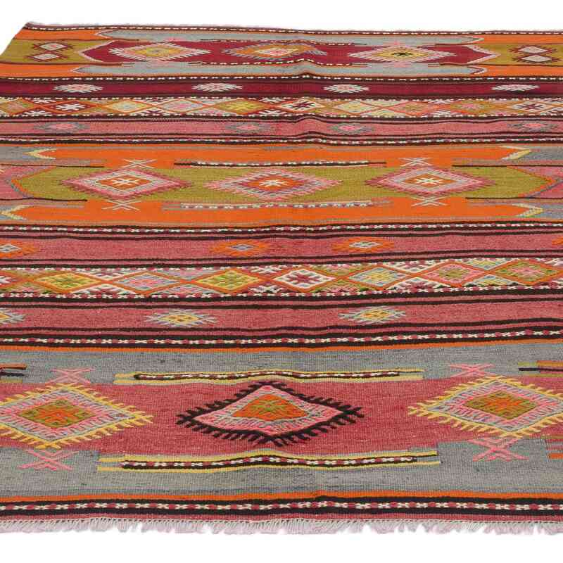 Vintage Sivas Kilim Rug - 5' 1" x 6' 8" (61" x 80") - K0067592