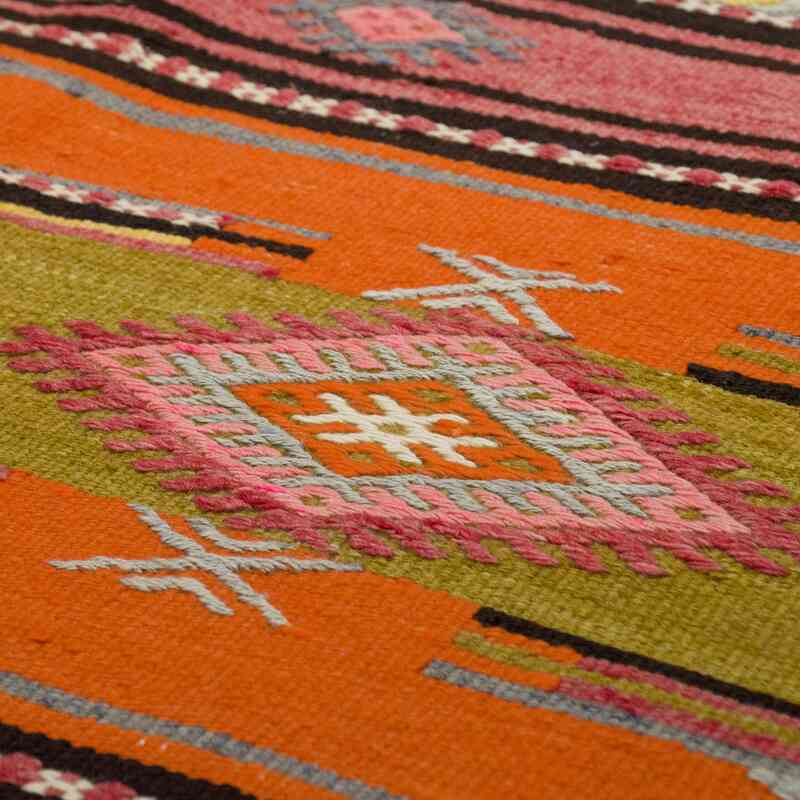 Vintage Sivas Kilim Rug - 5' 1" x 6' 8" (61" x 80") - K0067592