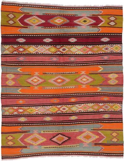 Vintage Sivas Kilim Rug - 5' 1" x 6' 8" (61" x 80")