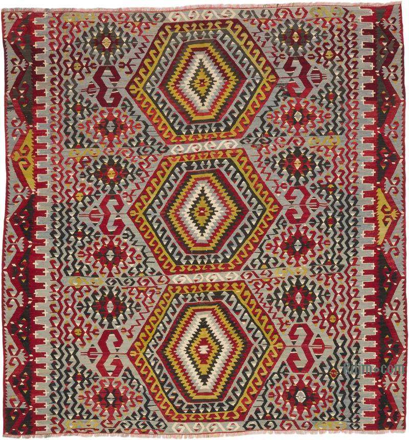 Vintage Esme Kilim Rug - 5' 10" x 6' 2" (70" x 74") - K0067597