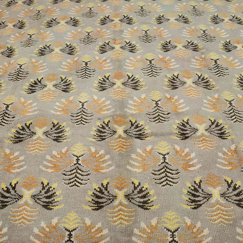 Vintage Turkish Hand-Knotted Rug - 6' 8" x 9' 9" (80" x 117") - K0067875