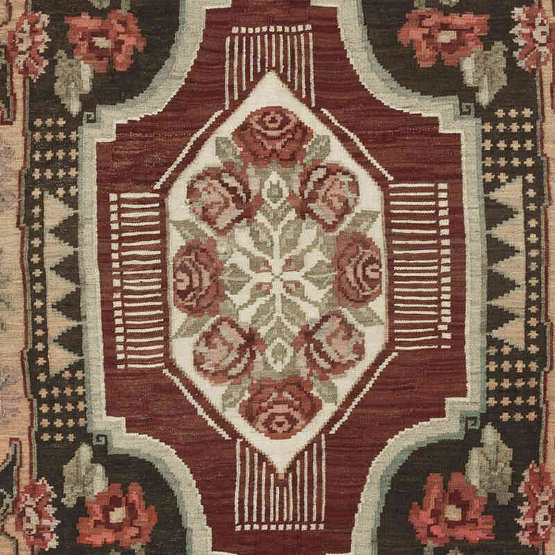 Vintage Handwoven Moldovan Kilim Rug - 5' 8" x 7' 10" (68" x 94") - K0068445