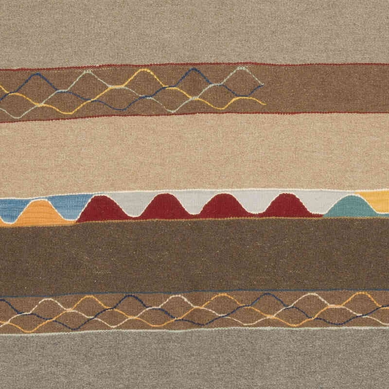 New Handwoven Turkish Kilim Rug - 5' 1" x 7' 1" (61" x 85") - K0069027