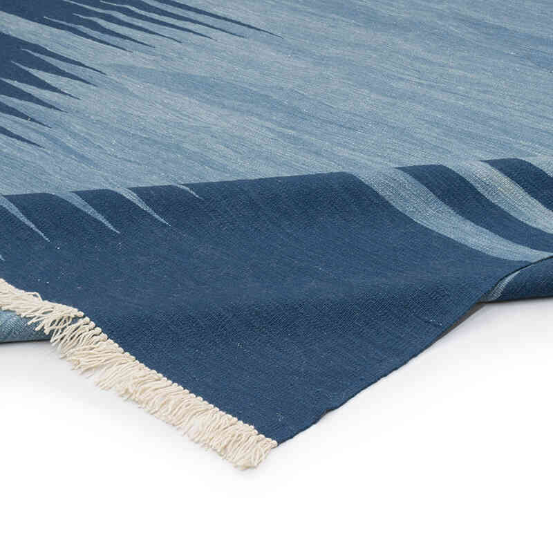 New Handwoven Turkish Kilim Rug - 8'  x 11' 10" (96" x 142") - K0069028