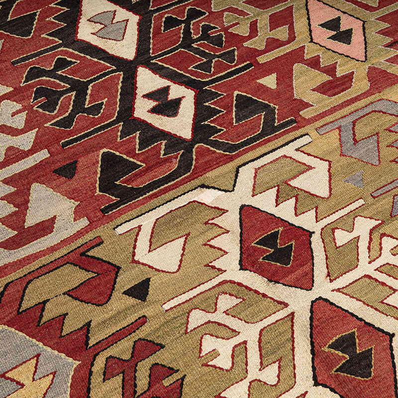 Vintage Konya Kilim Rug - 5' 9" x 8' 2" (69" x 98") - K0069072