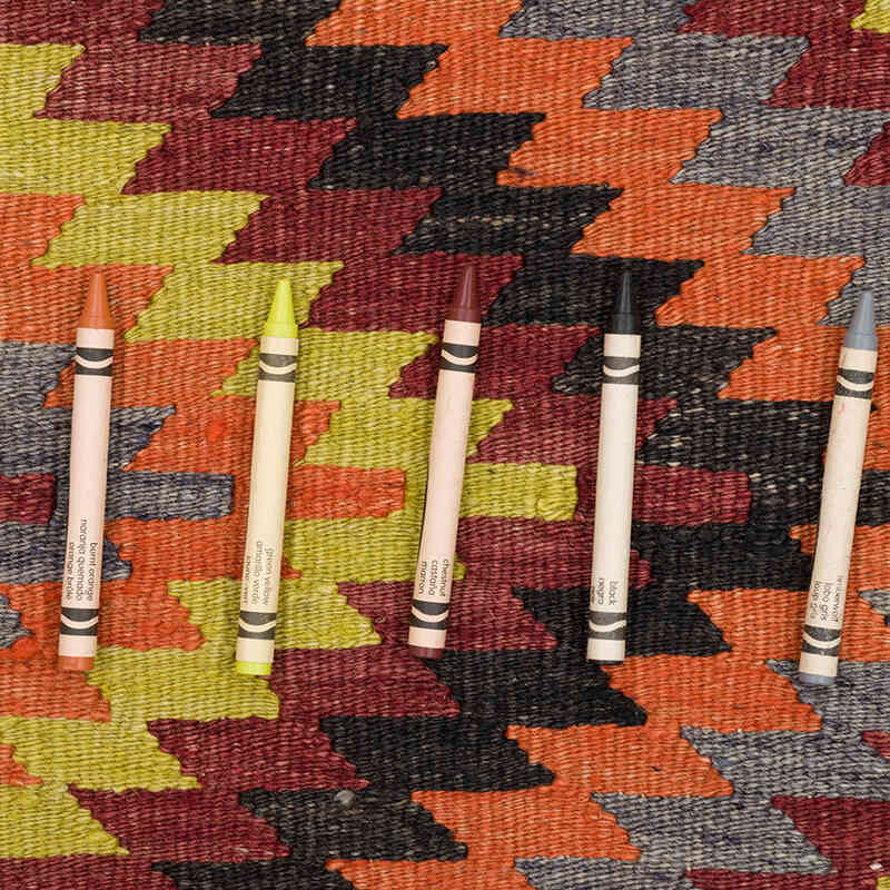 Vintage Afyon Kilim Rug - 5' 7" x 9' 3" (67" x 111") - K0069395