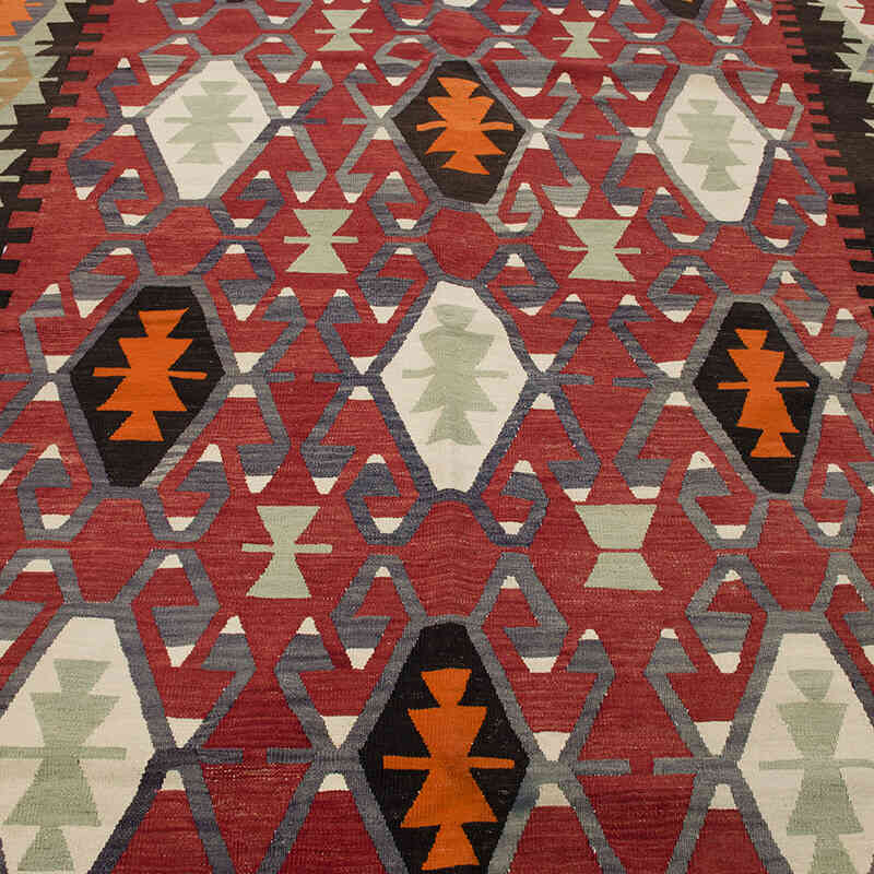 Vintage Denizli Kilim Rug - 6' 3" x 10' 11" (75" x 131") - K0069403