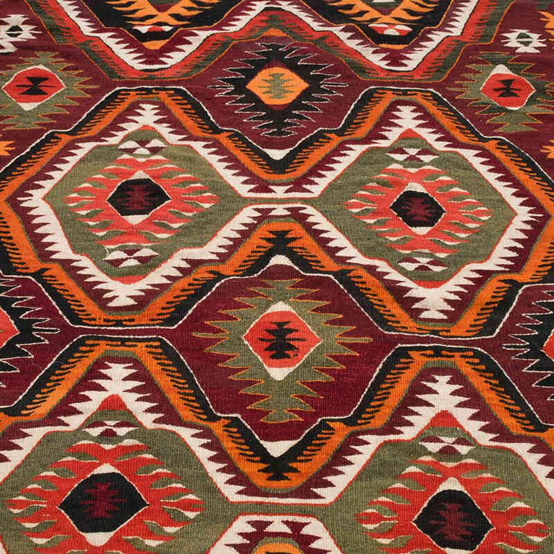 Vintage Mut Kilim Rug - 4' 9" x 8' 5" (57" x 101") - K0069410