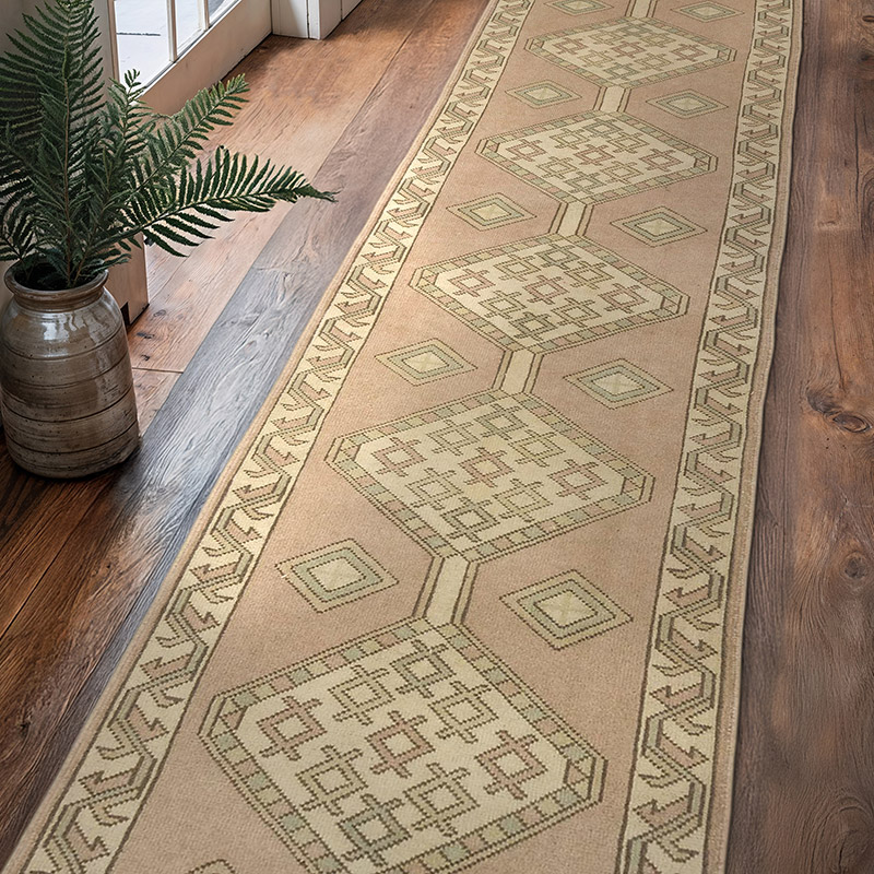 Vintage Turkish Hand-Knotted Runner - 2' 8" x 10' 9" (32" x 129") - K0069456