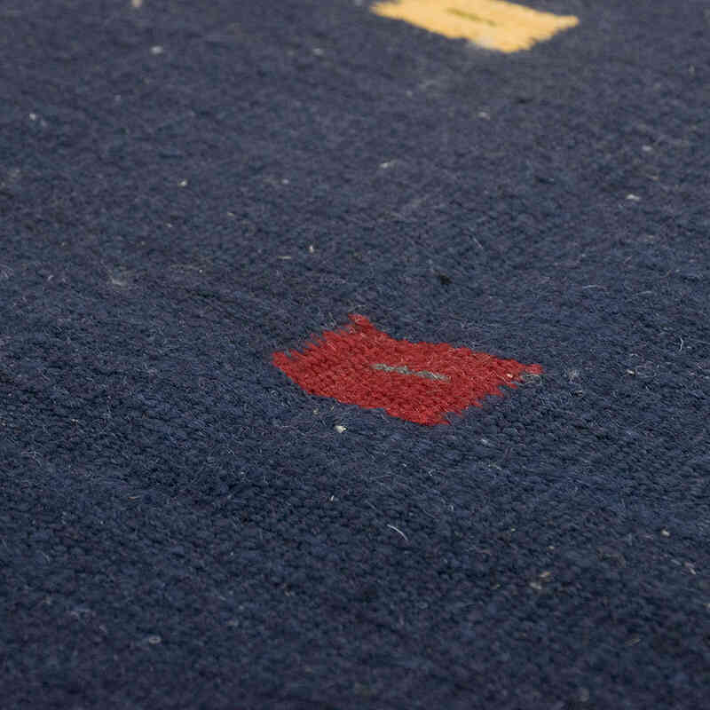 New Handwoven Turkish Kilim Rug - 4' 1" x 6'  (49" x 72") - K0069526