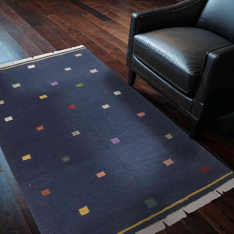 New Handwoven Turkish Kilim Rug - 4' 1" x 6'  (49" x 72") - K0069526