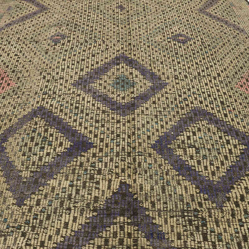 Vintage Anatolian Jijim Rug - 6' 8" x 10' 4" (80" x 124") - K0069601
