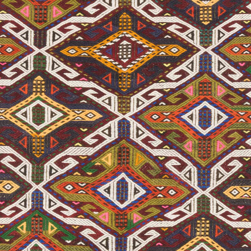 Vintage Anatolian Jijim Rug - 5' 3" x 9' 11" (63" x 119") - K0069835