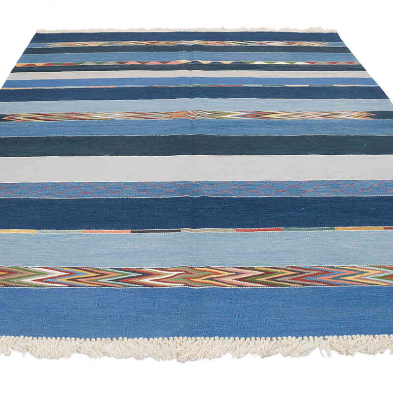 New Handwoven Turkish Kilim Rug - 6' 1" x 8' 3" (73" x 99") - K0070245