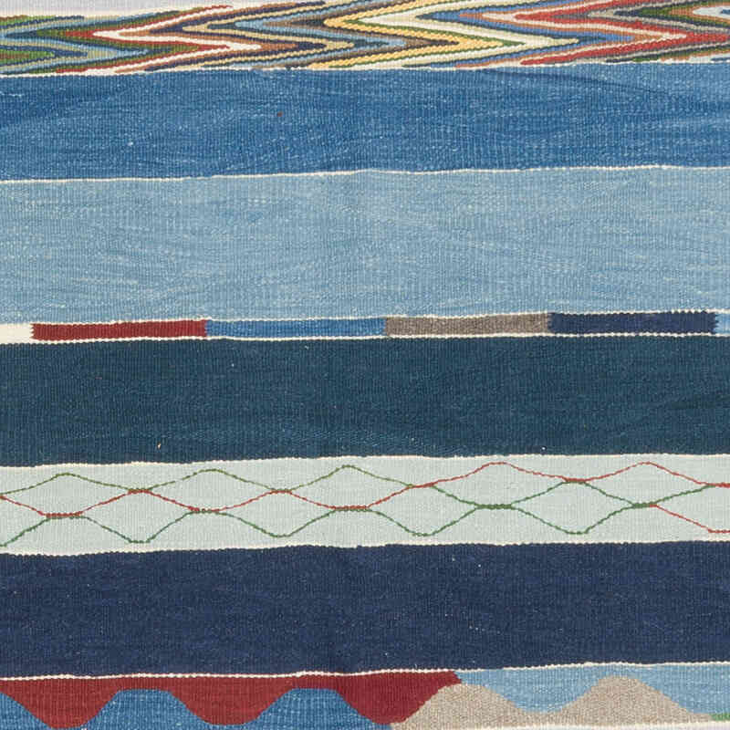 New Handwoven Turkish Kilim Rug - 5' 4" x 7' 5" (64" x 89") - K0070249