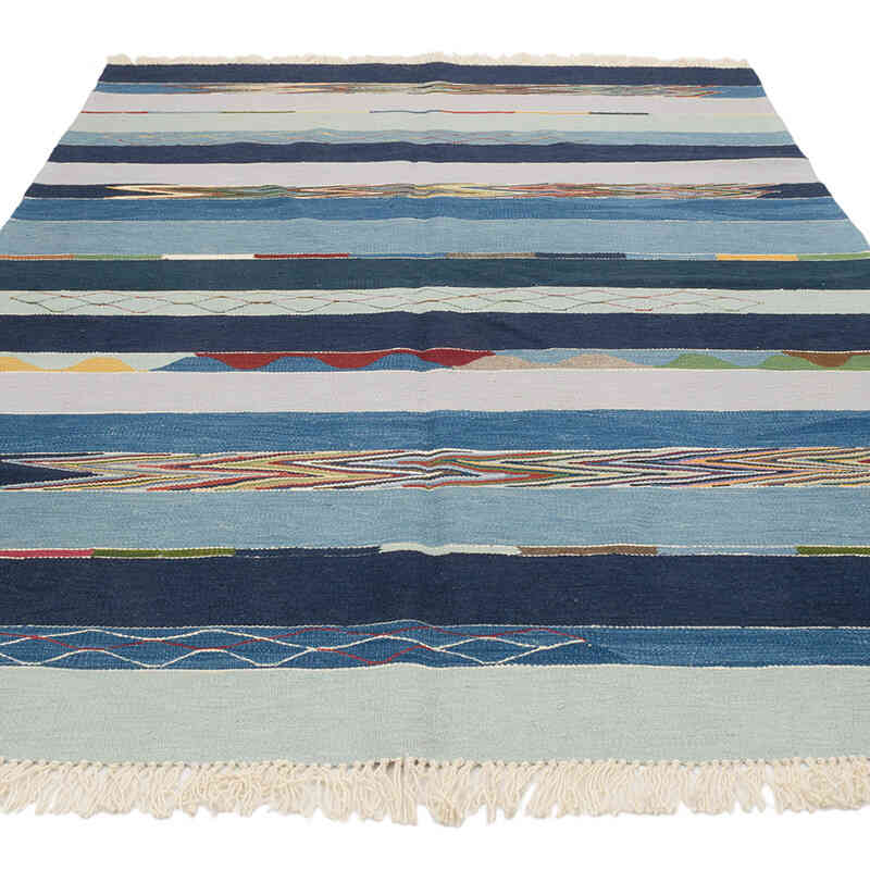 New Handwoven Turkish Kilim Rug - 5' 4" x 7' 5" (64" x 89") - K0070249