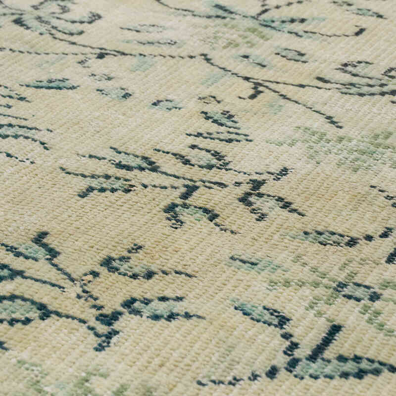 Vintage Turkish Hand-Knotted Rug - 4' 9" x 7' 9" (57" x 93") - K0070301