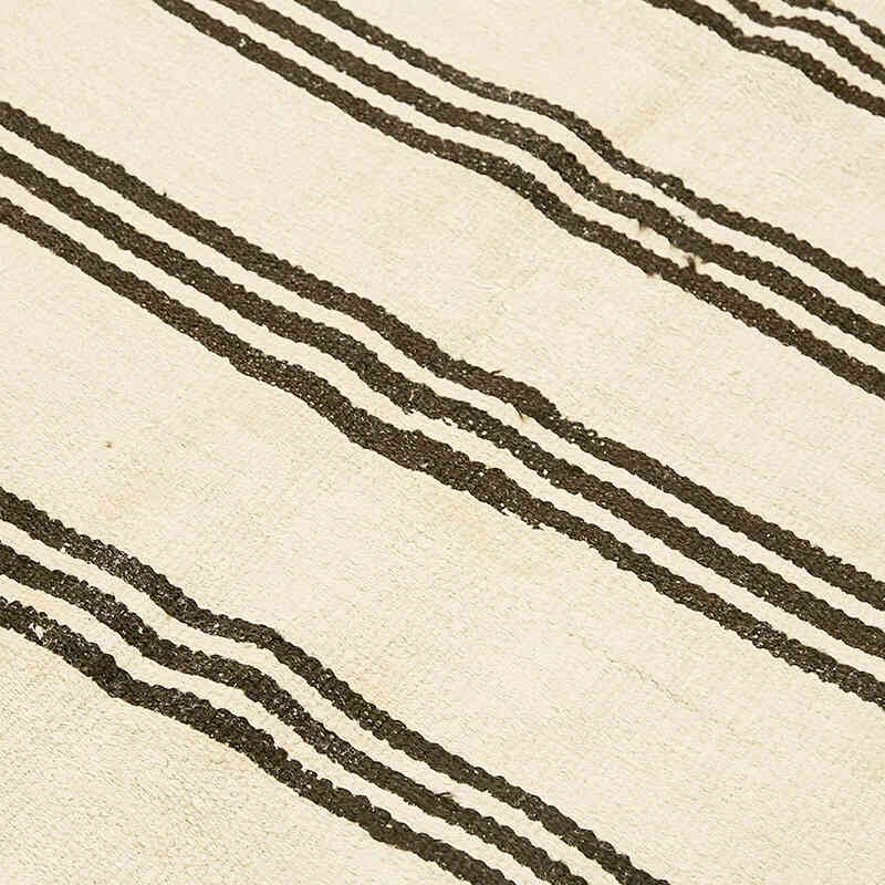 Vintage Anatolian Hemp Kilim Rug - 5' 3" x 7' 7" (63" x 91") - K0070566